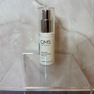 Brand New sealed- QMS Epigen Pollution Detox Day Serum
